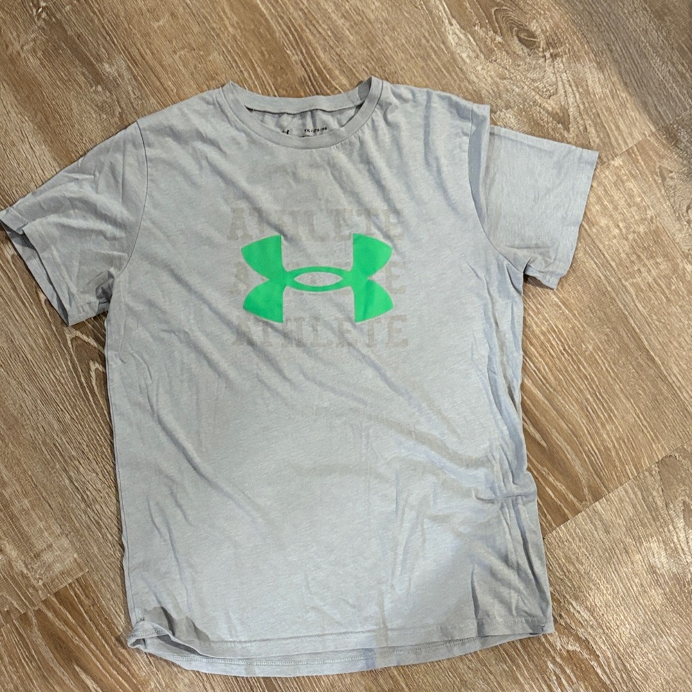 Under Armour Men's Light Gray Tee with Vibrant Green Logo
